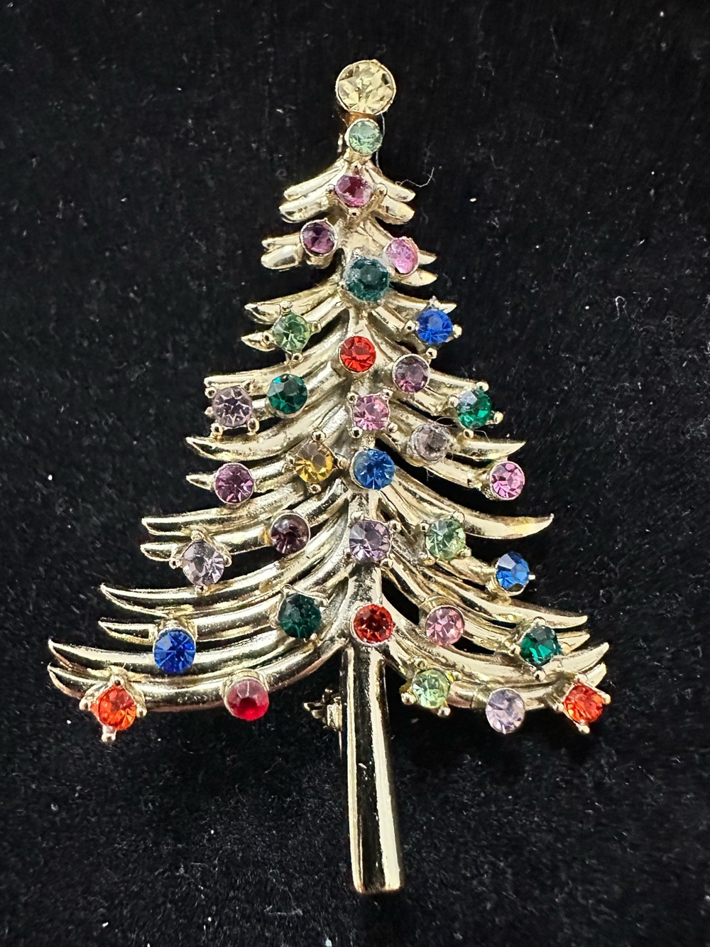 Vintage Doods Gold-Tone Multicolor Crystal Christmas Tree Brooch